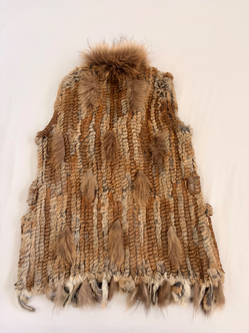 Rabbit fur vest - Picture 2 of 3